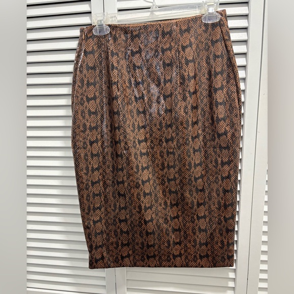 (NWT) Express Brown Snake Print Faux Leather Midi Skirt - Picture 3 of 4